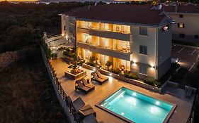 Villa Orhideja